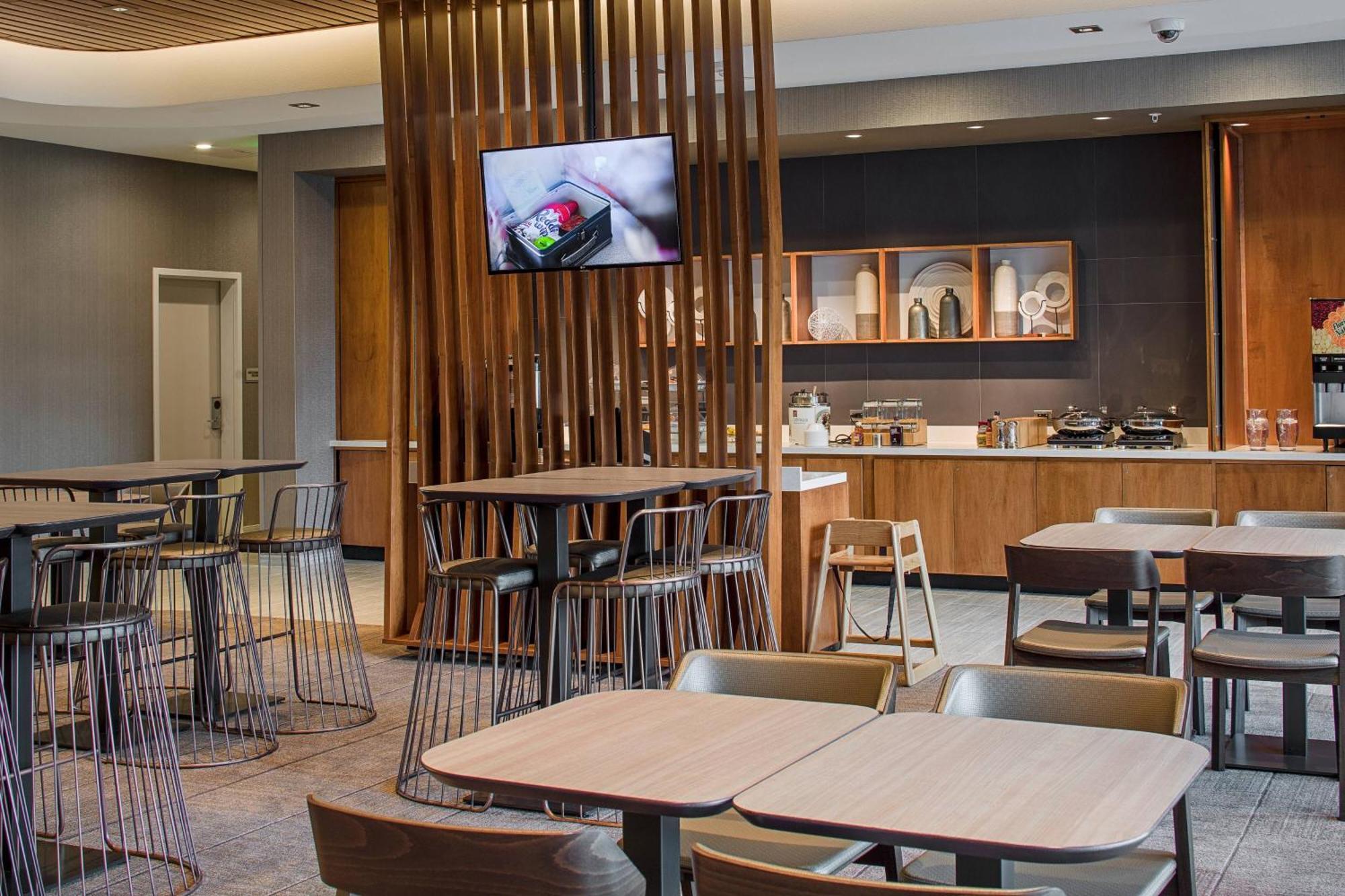 Springhill Suites By Marriott Kalispell Exterior foto